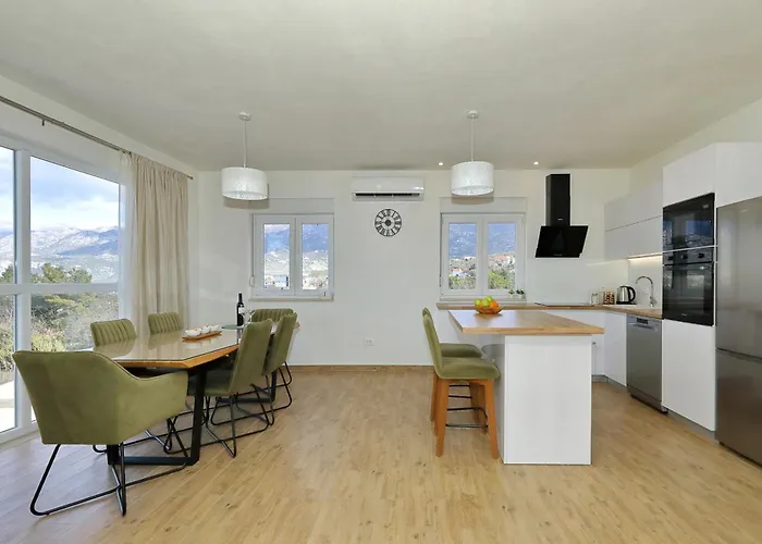 Temida Apartment Rovanjska