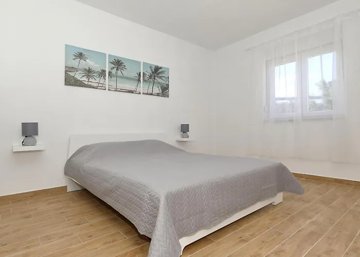 Apartment Temida *